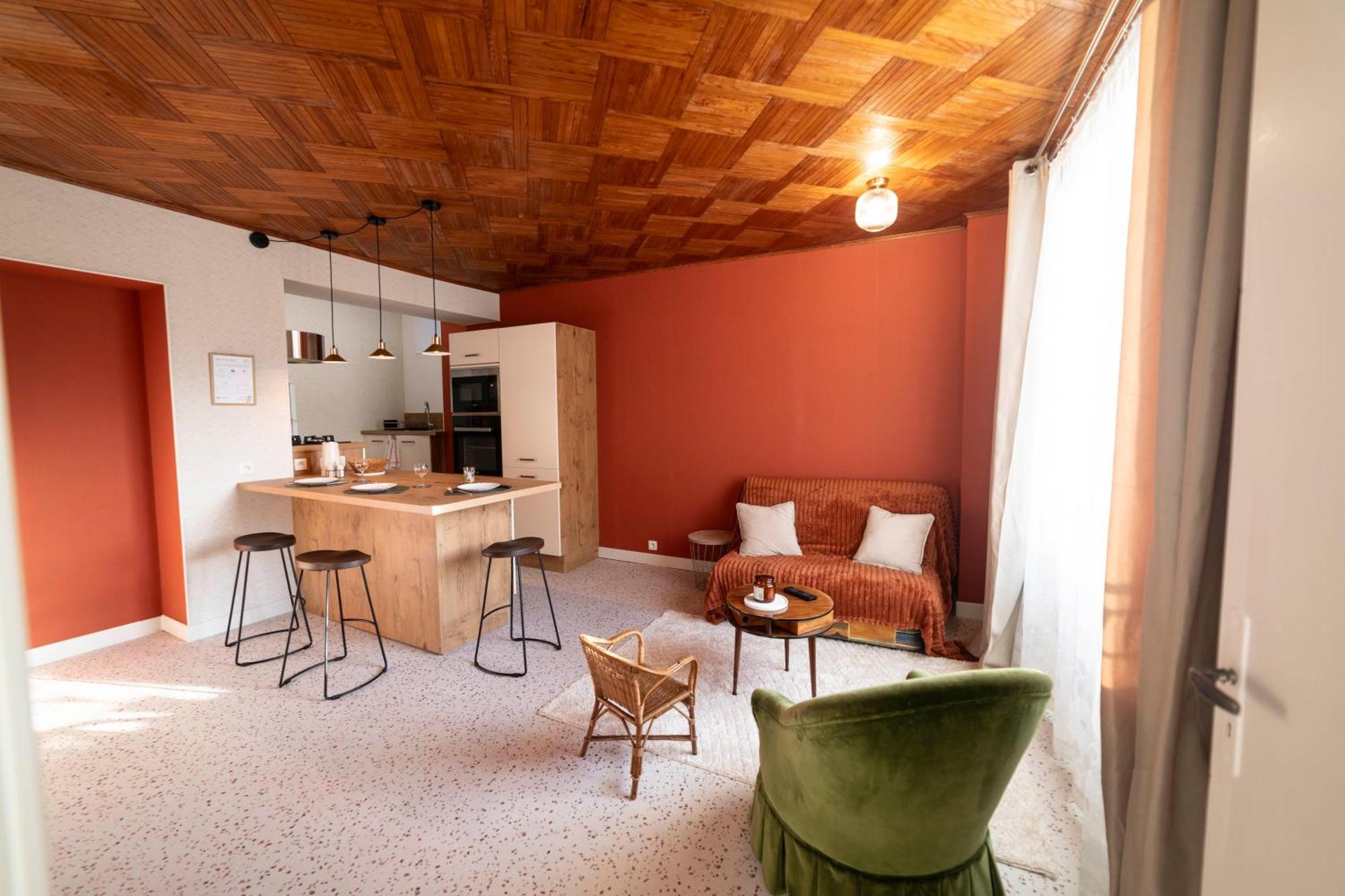Cosy Au Coeur Du Village - Le Segala Apartment Montbazens
